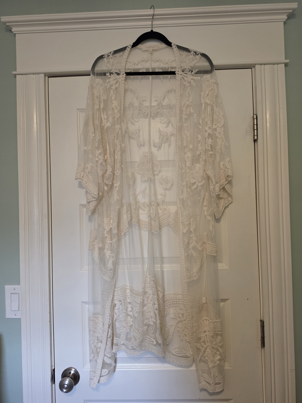 Adiva Sheer Lace Crochet Kimono in Ivory